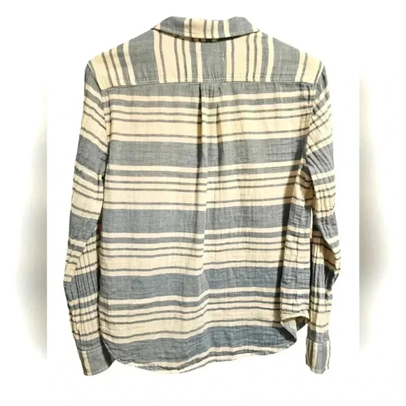 Outerknown Costa Gauzy Button Down Shirt Small - Picture 2 of 9